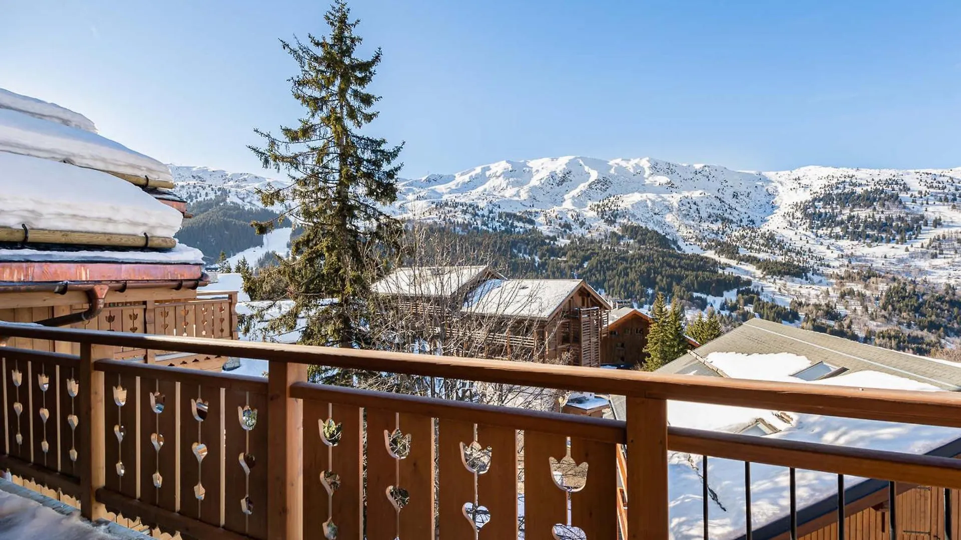 Charmant Appartement Meribel Avec Cheminee Et Parking - Fr-1-565-23 Les Allues 0*,  Frankrig