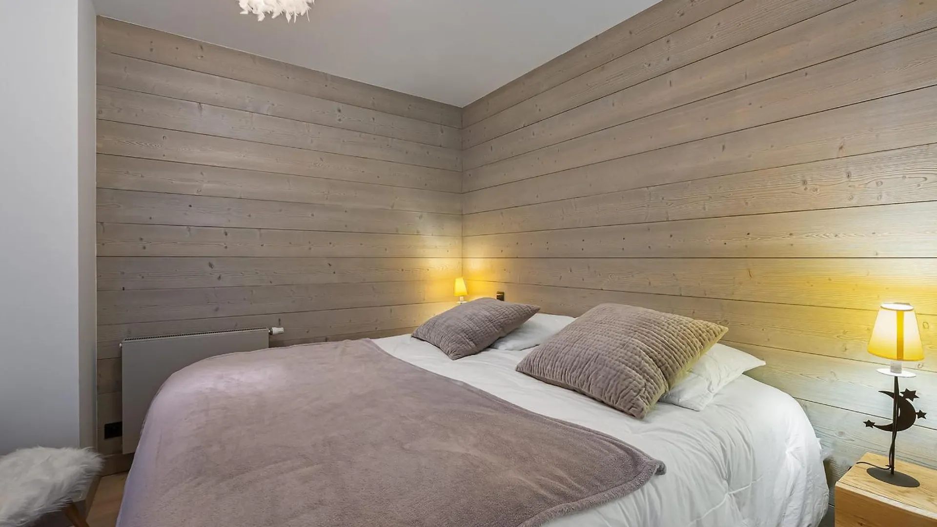 Charmant Appartement Meribel Avec Cheminee Et Parking - Fr-1-565-23 Les Allues Lejlighed