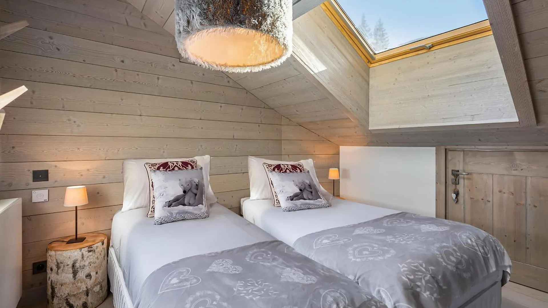 Lejlighed Charmant Appartement Meribel Avec Cheminee Et Parking - Fr-1-565-23 Les Allues